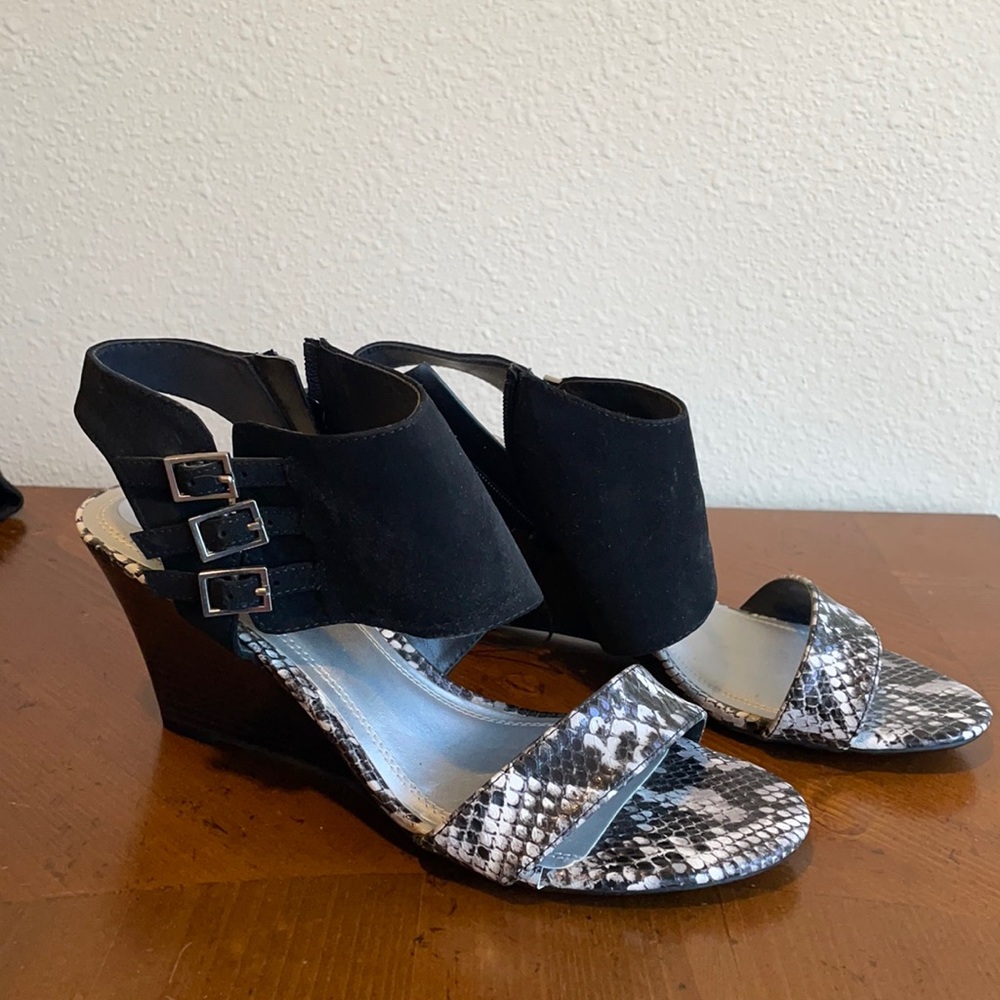 New Snakeskin Print Heels